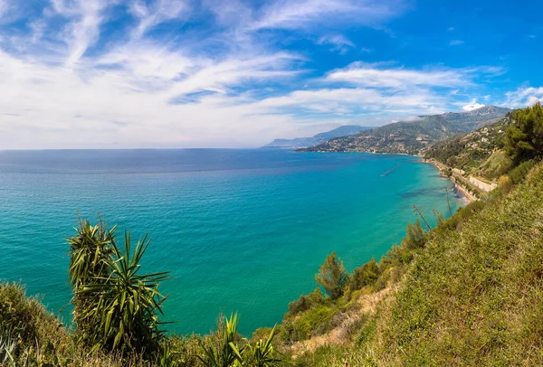 Azure coast in Italy — Stock Photo, Image