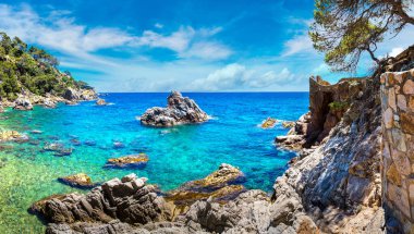 Lloret de Mar i kıyısında.