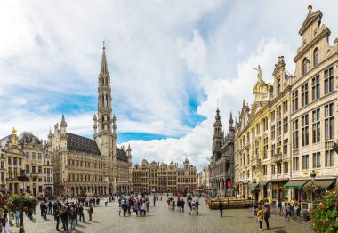 Brüksel grand yerde