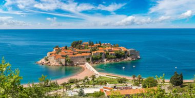 Budva'nın Sveti Stefan Adası