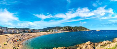 Kumsalda Tossa de Mar, İspanya