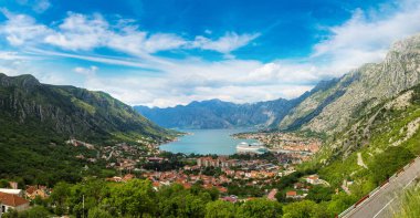 Karadağ 'da Kotor Panoraması