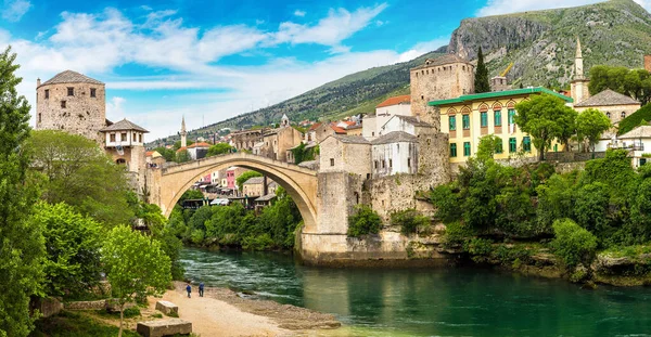 A velha ponte em Mostar — Fotografia de Stock