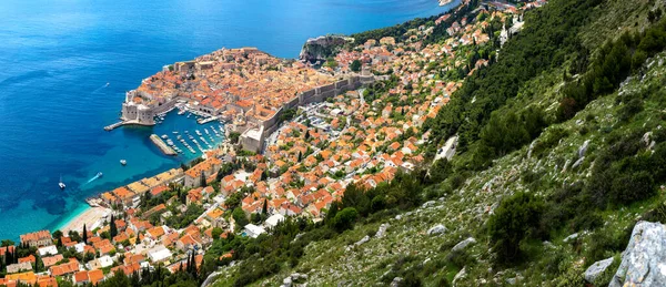 Vista aérea de la ciudad vieja Dubrovnik — Foto de Stock