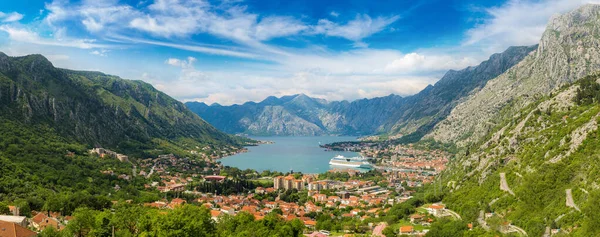 Panorama de Kotor en Montenegro —  Fotos de Stock