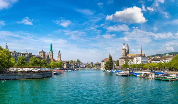 Parte histórica de Zurich, Suiza — Foto de Stock