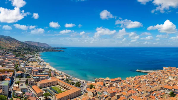Vista aérea de Cefalu, na Sicília, Itália — Fotografia de Stock