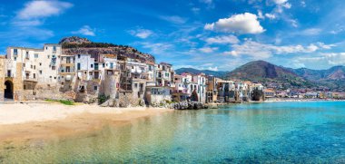 Cefalu Sicilya Sandy beach
