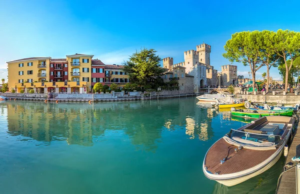 Skaligerschloss in Sirmione — Stockfoto