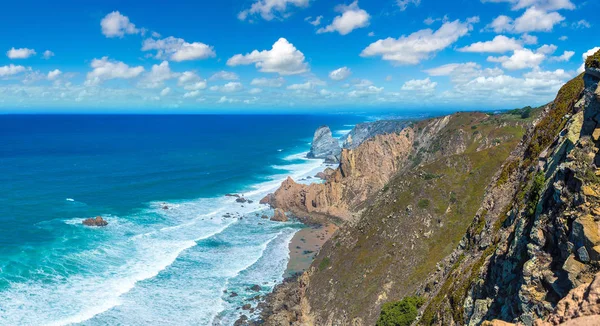 Costa del océano Atlántico en Portugal — Foto de Stock