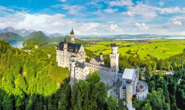 Almanya 'daki Neuschwanstein kalesi