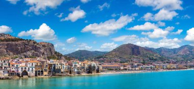Cefalu Sicilya Sandy beach