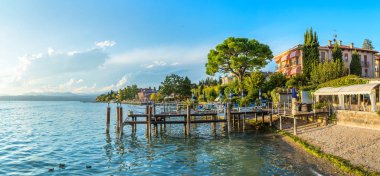 Sirmione Garda Gölü 'nde