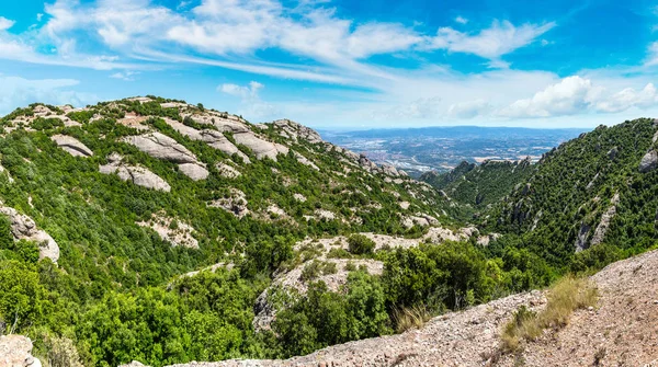 スペインでのモントセラト山 — ストック写真