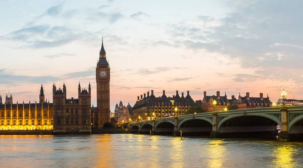 Big Ben, Parlament, Westminsterský most v Londýně — Stock fotografie