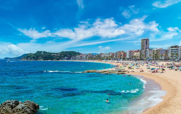 Strender i Lloret de Mar – stockfoto