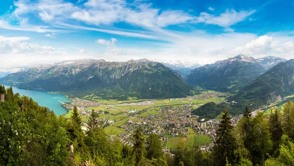 Vue panoramique d'Interlaken — Photo