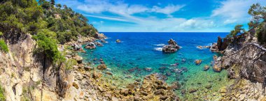 Lloret de Mar i kıyısında.