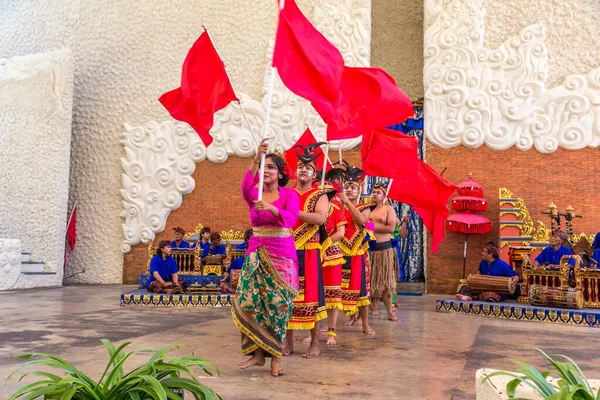 Bali Indonésia Fevereiro 2020 Dança Balinesa Tradicional Realizada Parque Cultural — Fotografia de Stock