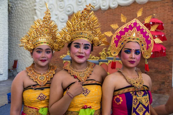 Bali Indonesia Febrero 2020 Danza Tradicional Balinesa Parque Cultural Gwk —  Fotos de Stock