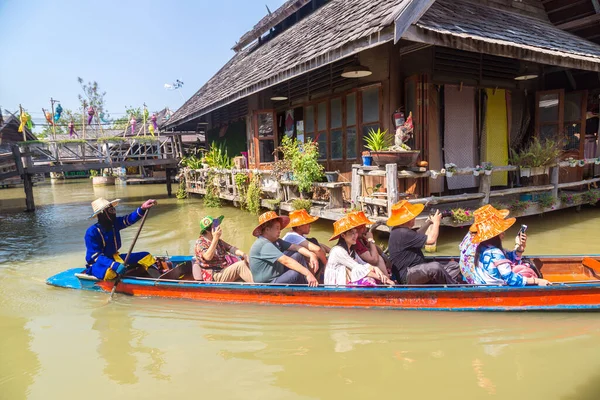 Pattaya Tajlandia Marca 2020 Pływający Rynek Pattaya Tajlandia Letni Dzień — Zdjęcie stockowe