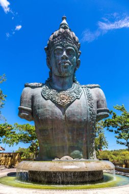 BALI, INDONEZYA - 28 Şubat 2020: Bali, Endonezya 'daki GWK Wisnu Kencana Kültür Parkı