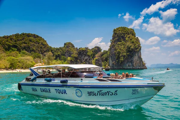 Krabi Thaïlande Février 2020 Bateau Moteur Sur Plage Tropicale Île — Photo