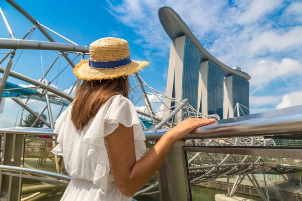 Singapore Singapore Februari 2020 Vrouwelijke Reiziger Zoek Naar Marina Bay — Stockfoto