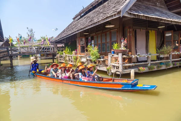 Pattaya Tailandia Marzo 2020 Mercado Flotante Pattaya Tailandia Día Verano — Foto de Stock