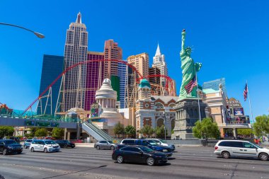 LAS VEGAS, ABD - 29 Mart 2020 Las Vegas, Nevada, ABD 'deki New York Otel ve Kumarhanesi