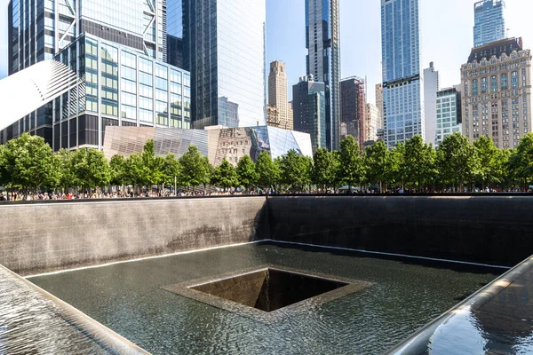 米国ニューヨーク市 2020年3月29日 米国ニューヨーク市の9 11記念公園 — ストック写真