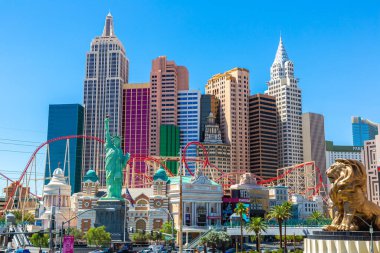 LAS VEGAS, ABD - 29 Mart 2020 Las Vegas, Nevada, ABD 'deki New York Otel ve Kumarhanesi