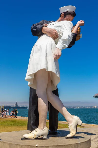 San Diego Usa March 2020 Unconditional Surrender Statue San Diego — Stock Photo, Image