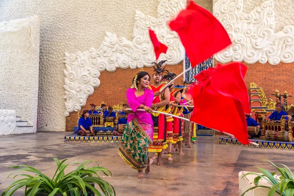 Bali Indonésia Fevereiro 2020 Dança Balinesa Tradicional Realizada Parque Cultural — Fotografia de Stock