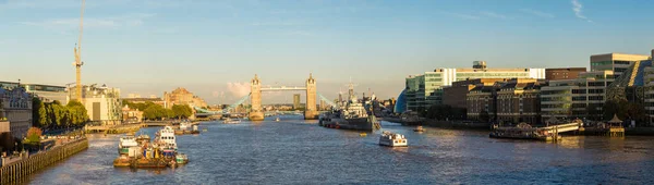 Hms Belfast Savaş Gemisi Tower Bridge Londra Bir Güzel Yaz — Stok fotoğraf