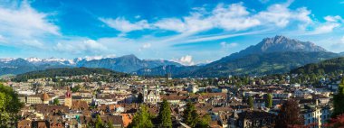 Lucerne panoramik havadan görünümü içinde bir güzel yaz gün, İsviçre