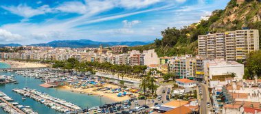 Hava panoramik Blanes Costa Brava içinde bir güzel yaz günü, İspanya