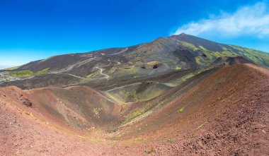 Sicilya, İtalya güzel yaz gün yanardağı Etna