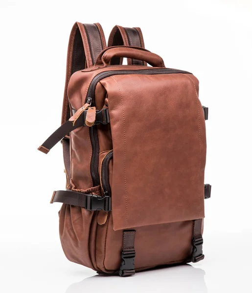 Kahverengi deri erkek rahat sırt çantası — Stok fotoğraf