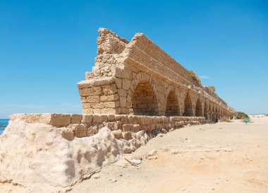 Antik Roma su kemeri Caesarea, İsrail