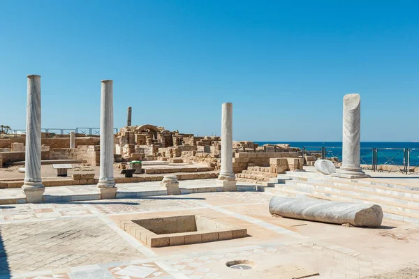 Ruinerna av antika caesarea. Israel. — Stockfoto