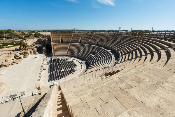 Romerska amfiteatern i Caesarea Maritima National Park, Israel Royaltyfria Stockbilder