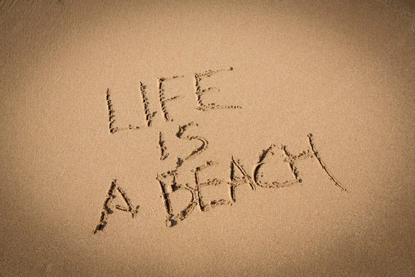 Жизнь - это пляж — стоковое фото
