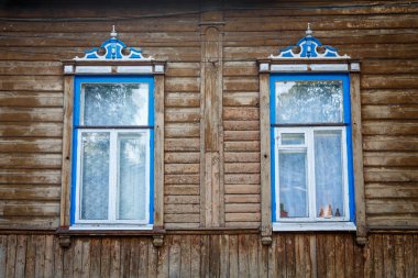 oymalı ahşap windows