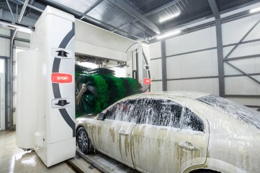 Otomatik araç yıkama