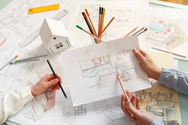 İç el çizimleri tartışılması