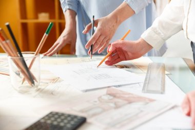 İç el çizimleri tartışılması