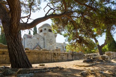 Rhodes, Athina Polias Tapınağı kalıntıları