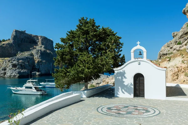 Iglesia de San Pablo en Lindos, Rodas, Grecia — Foto de Stock