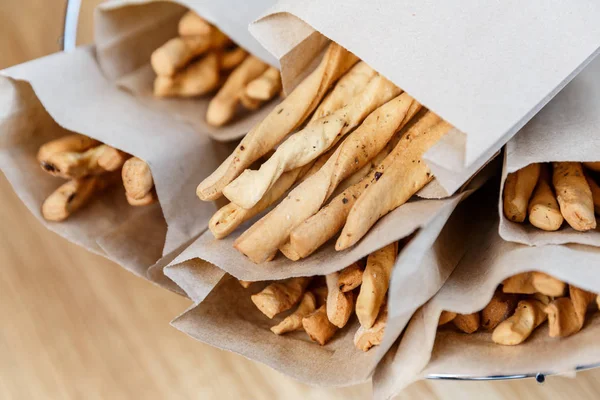 grisini bir zanaat kağıt paket 